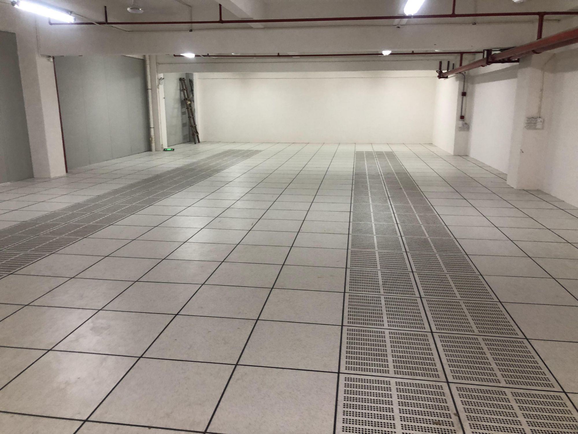 Best Quality All-Steel Ventilated Floor for Superior Airflow and Strength
